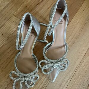 INC silver bow heel